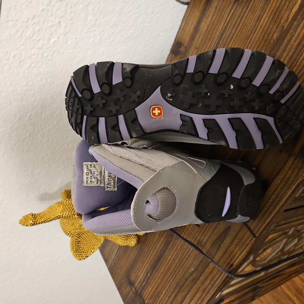 Swiss Gear - Snow Boots - Color Gray - Size 11